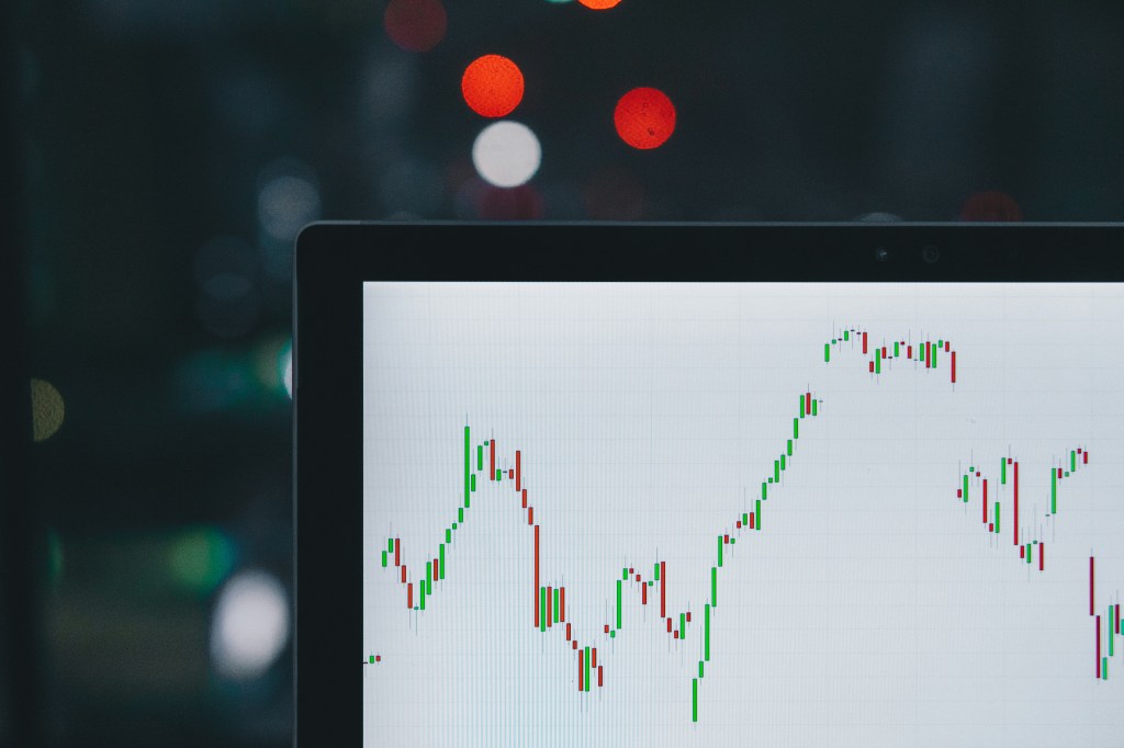 how stocks move up and down in easy to read app visuals